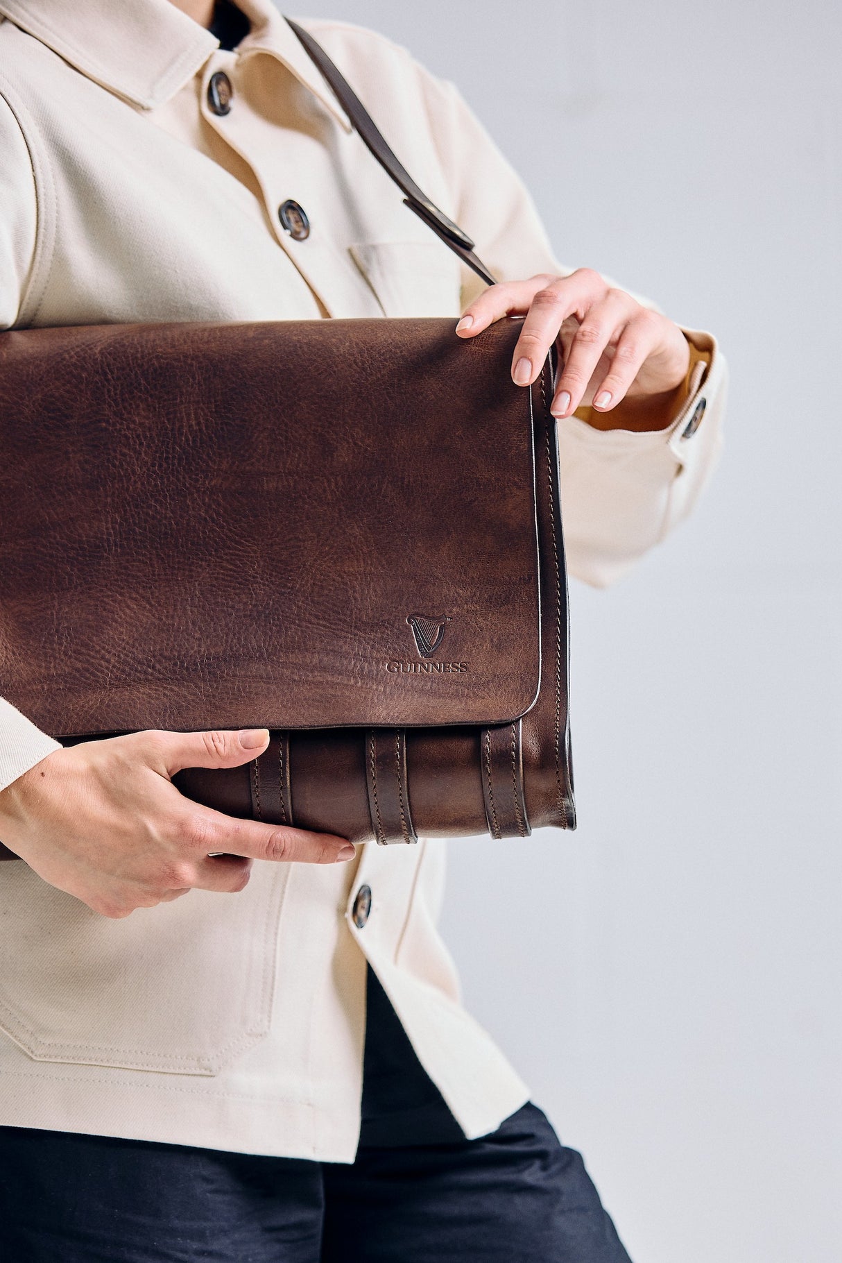De Bruir Guinness Leather Laptop Bag