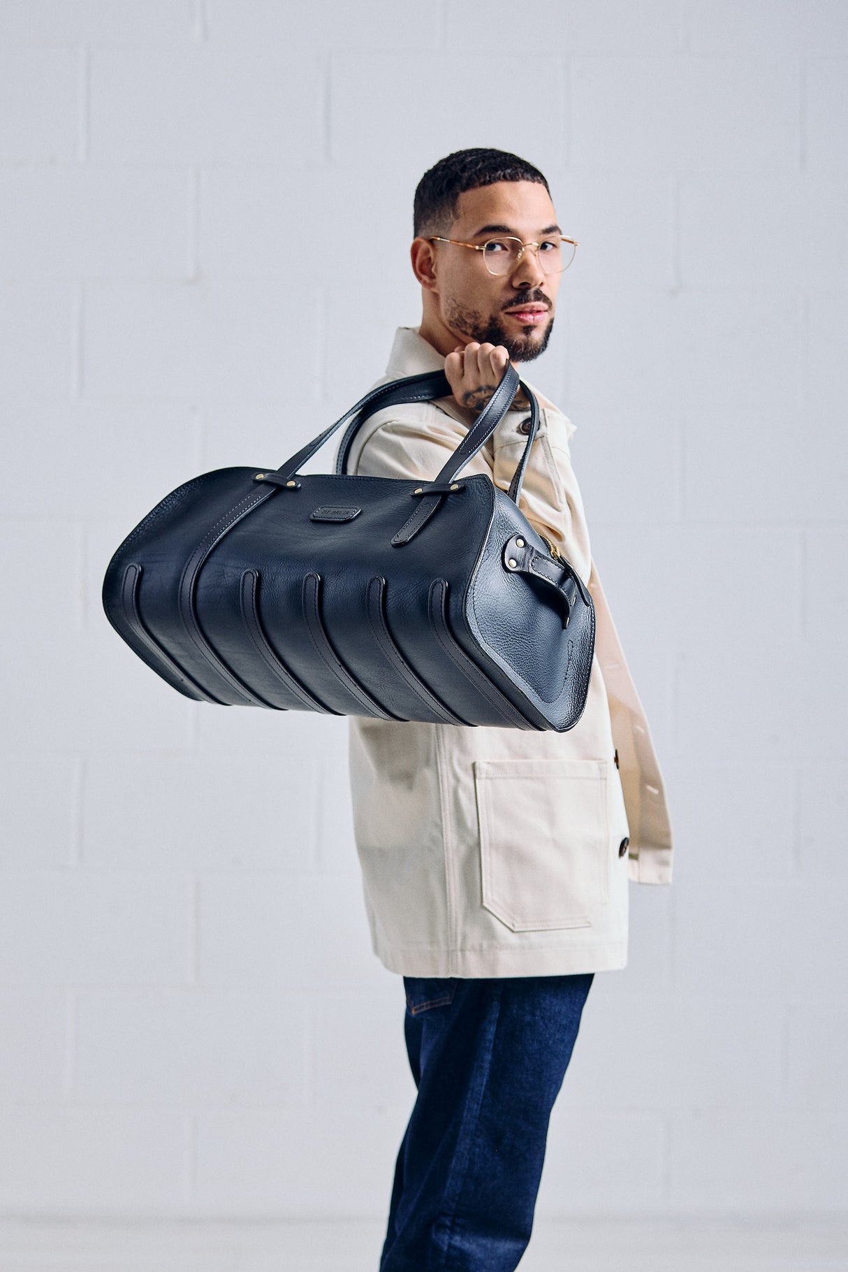 De Bruir Guinness Leather Sports Bag