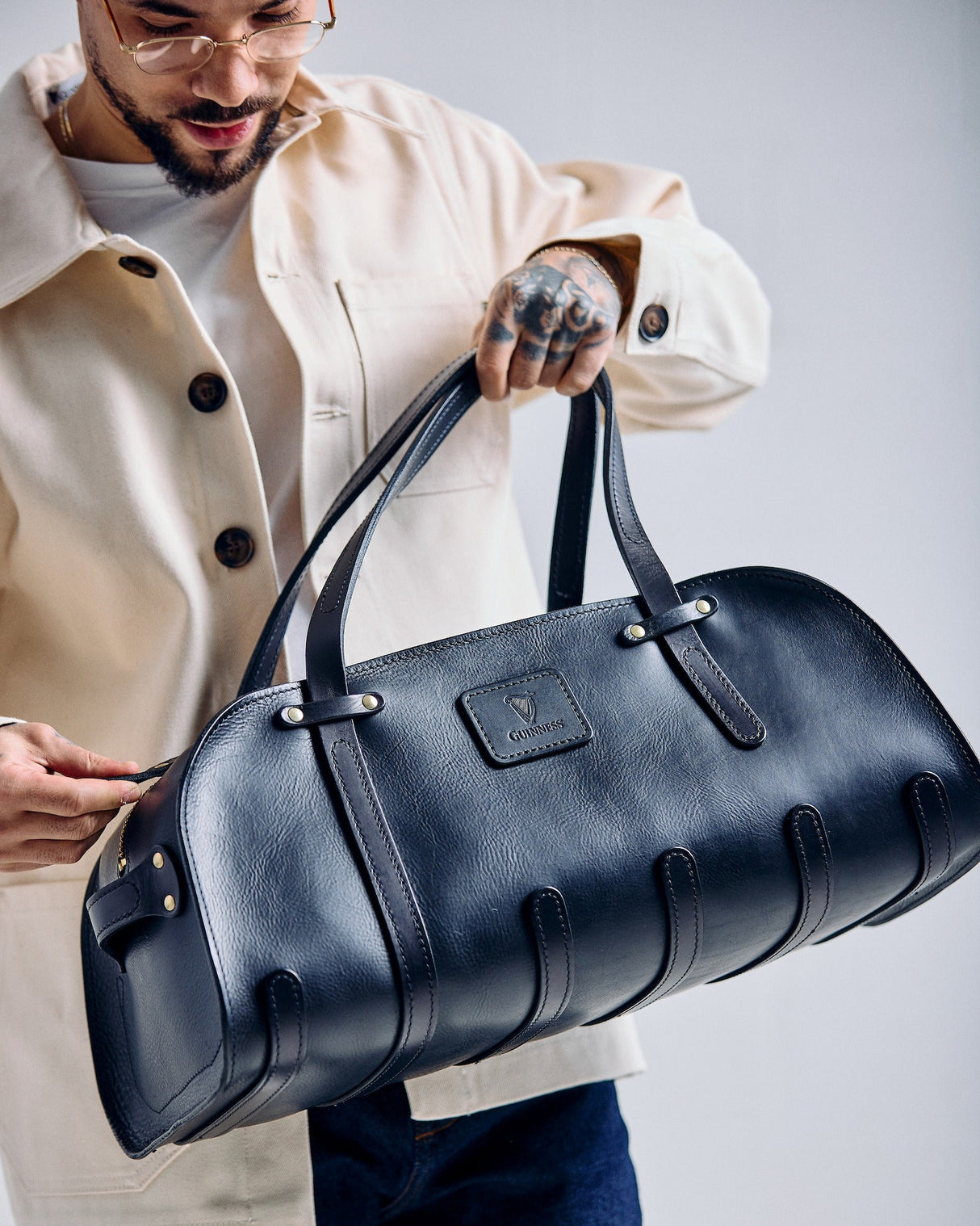 De Bruir Guinness Leather Sports Bag