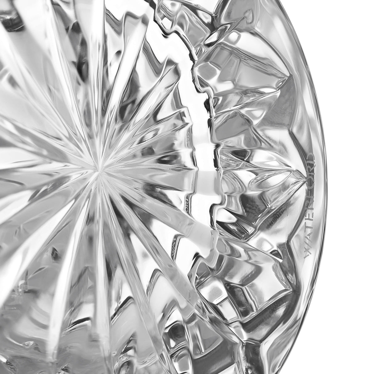 Image of Guinness x Waterford Crystal Lismore Beer Mug with Waterford Crystal Logo and Etched Details