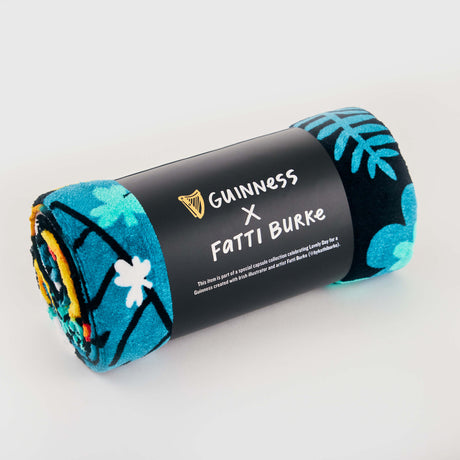 Fatti Burke Hawaiian Print Towel