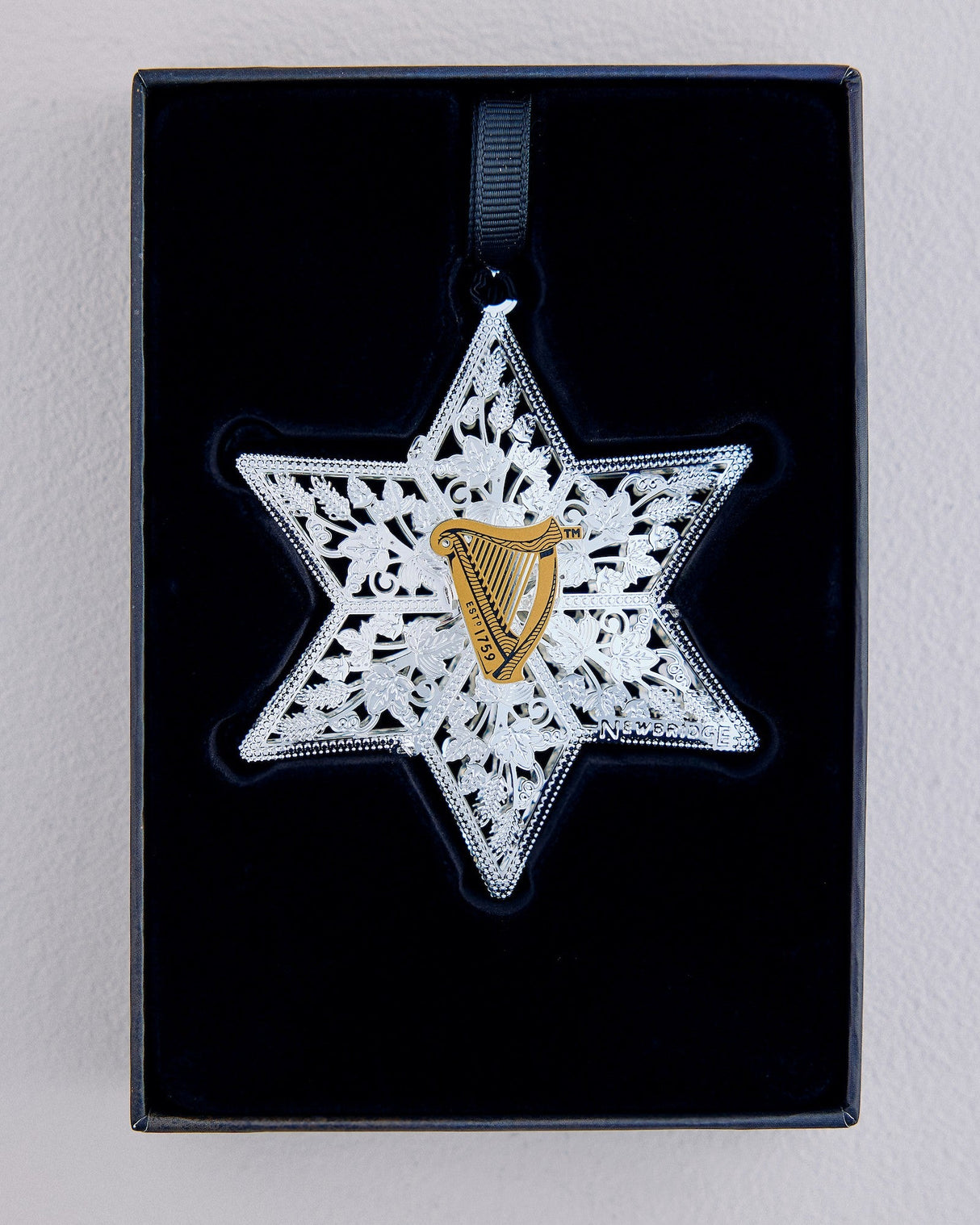 Newbridge Silverware Guinness Star Decoration